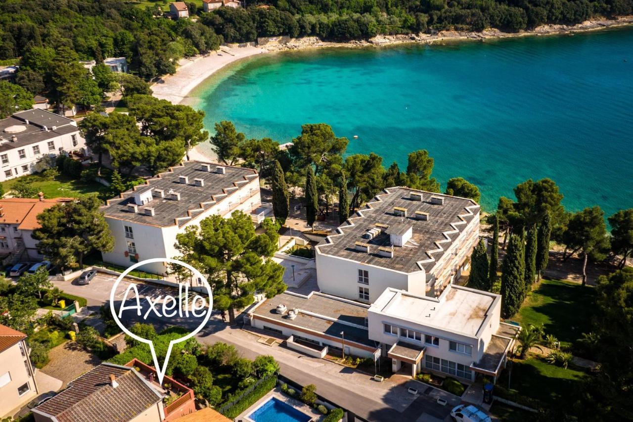 Apartment Axelle 50 Meters To The Beach Banjole Eksteriør bilde